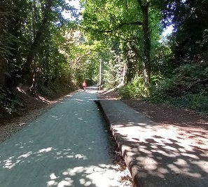 Nickey line footpath and cycleway between Hemel Hempstead and Harpenden
