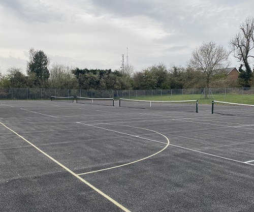Tennis and Netball Courts at Cupid Green in Grovehill
